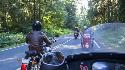 What's the oldest motorcycle club in the US and is it still active?