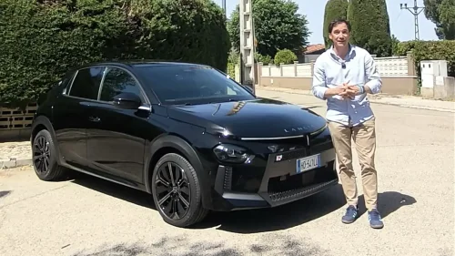 Ya he probado el Lancia Ypsilon Turbo 100, que apuesta por un nuevo motor de gasolina y un cambio manual para mejorar sus ventas
