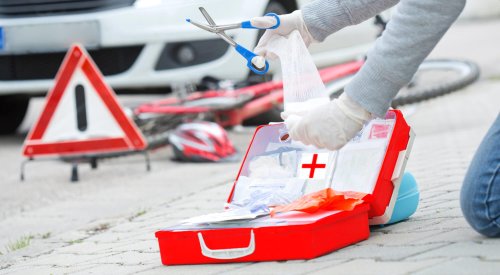 Citroën, ¿Me pueden multar por no llevar botiquín en el coche?: Lidl arrasa con un kit de emergencia a menos de seis euros que contiene 38 piezas