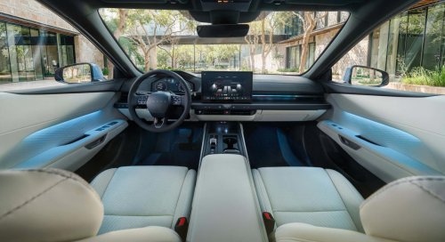 Las berlinas vuelven al ataque: eléctricos de 900 km y deportivos híbridos como una óptima alternativa a los SUV