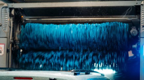 Can your truck's tonneau cover go through a car wash?