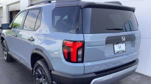 I'm upgrading my Touareg to something more modern! What car should I buy?