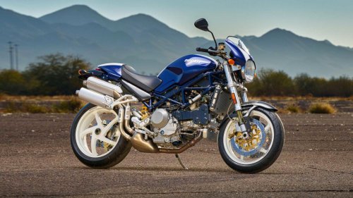 The street bike with Honda reliability and Ducati-inspired handling