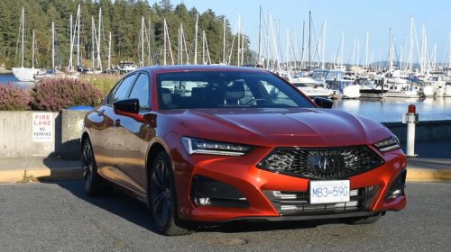 10 of the best like-new luxury cars you can buy under $30K