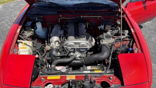 Mazda, Mazda MX-5 Miata, 17k-mile 1990 Mazda MX-5 Miata is a time capsule collectors are hunting for