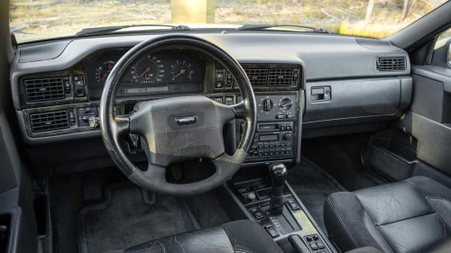 1995 Volvo 850 T-5R: The 240 HP racing wagon nobody remembers