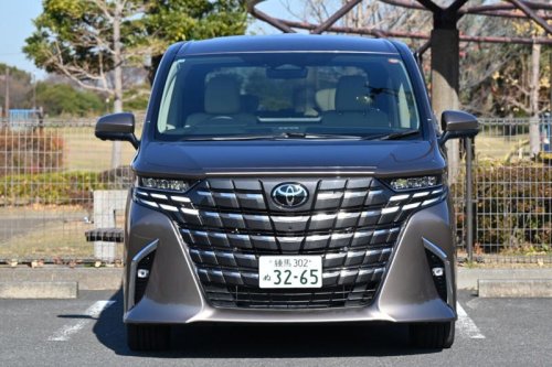 大型ミニバン市場はアルファード一強! 新型エルグランドを選ぶべき人とは?