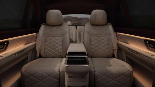 China's new Range Rover fighter has 47-speakers and a bespoke tea set