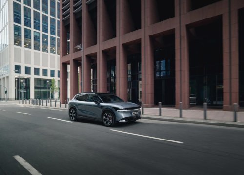 Tesla, El Zeekr 7X va directo a por el Tesla Model Y: arquitectura de 800V, más equipamiento y mejor precio