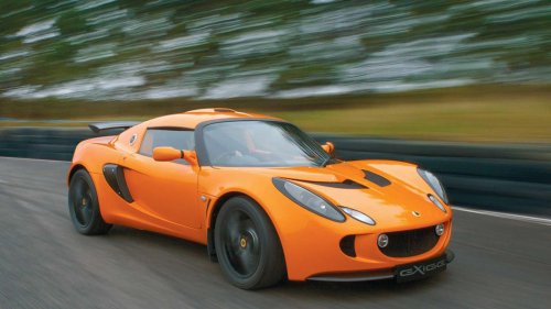 Toyota, Toyota's jack-of-all-trades four-banger bridged the gap between two eras
