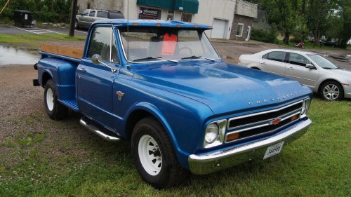 20 classic pickup trucks that still look amazing