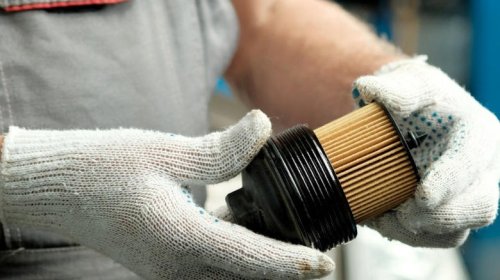 Can you clean and reuse an oil filter?