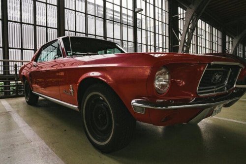 Muscle Cars, SUV, American muscle cars that cost less than a used SUV right now