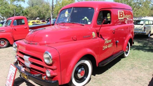 20 classic pickup trucks that still look amazing
