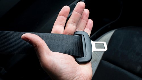 ¿Llevas una mochila en el asiento del copiloto? La infracción oculta que podría costarte 200 euros en tu próximo viaje