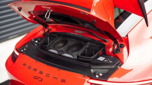 9 NA flat-sixes enthusiasts quietly mourn as turbos take over
