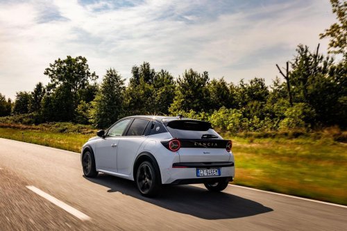 Lancia ofrecerá el Ypsilon de gasolina y con cambio manual: será el primero en estrenar el nuevo motor turbo 100