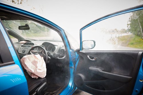 Volkswagen, ¿Coches “desechables” tras un accidente? El caso del Volkswagen e-Up reabre el debate sobre las reparaciones