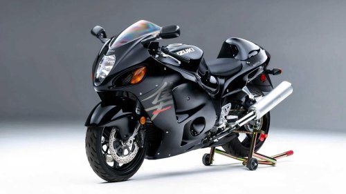 Suzuki, Suzuki Hayabusa: First production motorcycle to break 186 mph