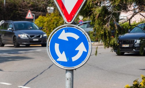 ¿Sabías que existen las rotondas ‘falsas’ en España? Estas son las diferencias con las convencionales