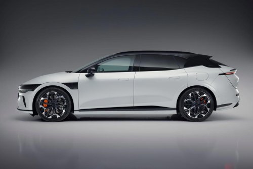 El Zeekr 7GT apunta a los BMW i4 y Audi A6 e-tron por tamaño y diseño: siempre 800V y más equipado