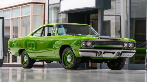Plymouth, The forgotten Plymouth Road Runner that beat the Trans Am