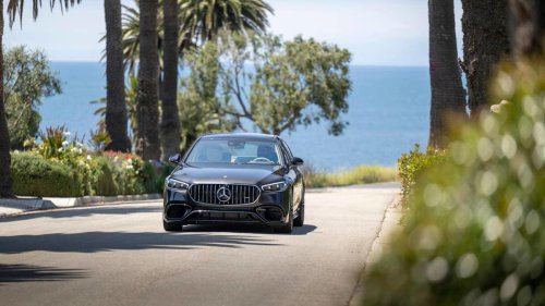 Mercedes-Benz, Mercedes-Benz could be pushed out of the US over Chinese ownership ties
