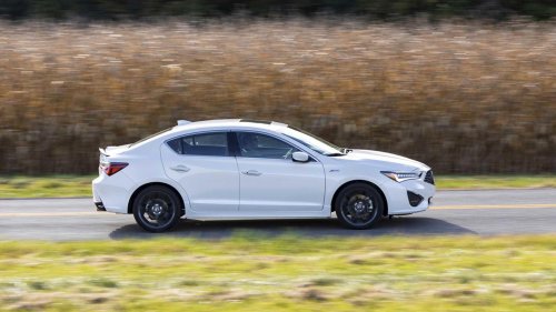 The Honda Civic's luxury cousin gives you Japanese reliability with a fancy badge for only $23k