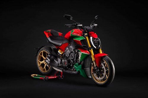 Ducati celebra el centenario con la Collezione 100: diez espectaculares motos que homenajean su histórico legado en la competición