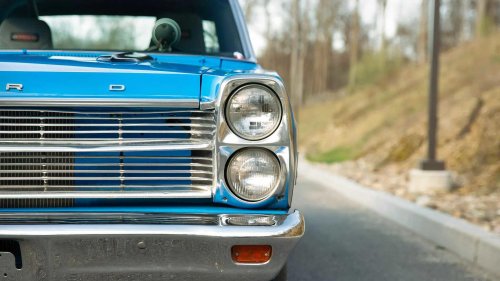 Ford, Ford's 427 side-oiler street car almost nobody saw race