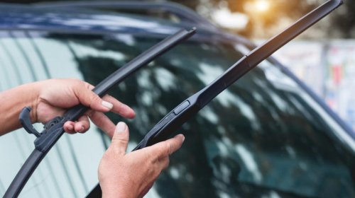How to maintain your windshield wiper blades to ensure they last