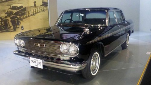This Japanese muscle sedan came with an actual Hemi V8 from the factory