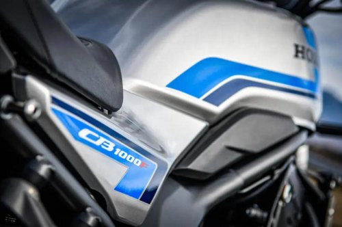【え?空冷?】新型『CB1000F』を「予備知識ゼロ」でレビューすることになった→聞いてた話と違うじゃないか?【Hondaの道は1日にしてならず／CB1000F -①第一印象 編-】