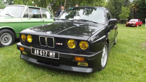 7 foreign sports cars from the analog era that still feel brutally honest today