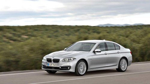 The last sedans with hydraulic steering enthusiasts should be buying