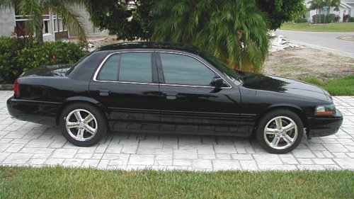 9 forgotten cars that still draw crowds at local shows