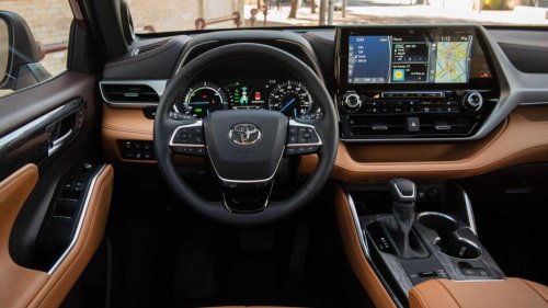 10 used cars with high-end interiors you can buy for $30,000