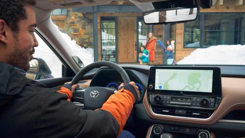 Toyota, Lexus, Toyota and Lexus recall 82,000 vehicles over instrument displays that go blank during startup