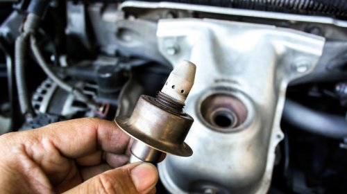 4 car parts you should always replace in pairs