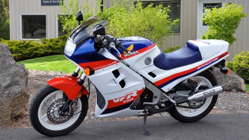 The first mass-produced motorcycle to use a factory V4 engine
