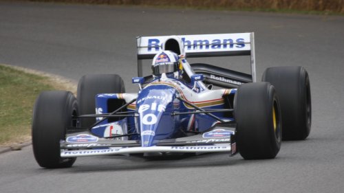 9 race cars that became legends after losing championships