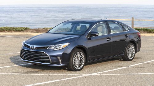 The Toyota Avalon reality that smart luxury buyers are quietly embracing