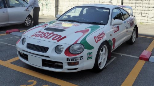 9 all-wheel-drive performance cars that rewrote traction expectations