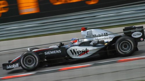 9 race cars that became legends after losing championships