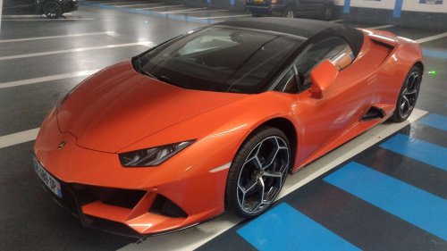 10 supercars only experts should drive &amp; 10 that are surprisingly friendly