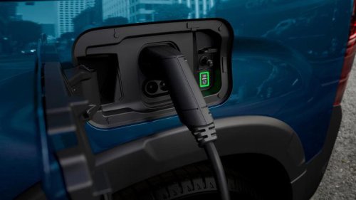 El Plan Auto+ se atasca y el motor español ya presiona al Gobierno: 