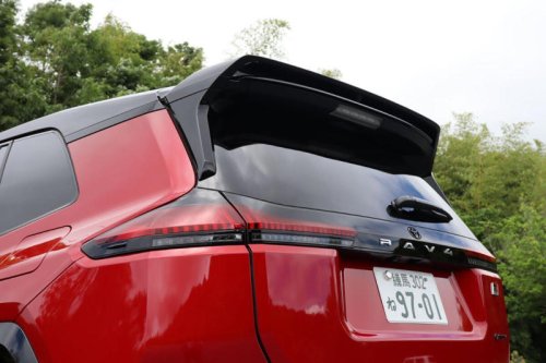 トヨタ「RAV4」で「GR SPORT」を選ぶ理由は? 試乗してわかった真価