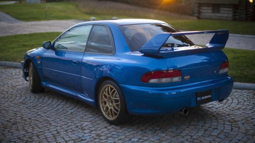 Subaru's iconic gold wheels were actually a shipping error