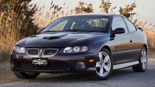Pontiac GTO revival: Nostalgia meets modern muscle in the 2000s