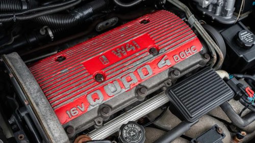 Oldsmobile, The ugly Oldsmobile that managed to hide a powerful race-derived secret under its hood